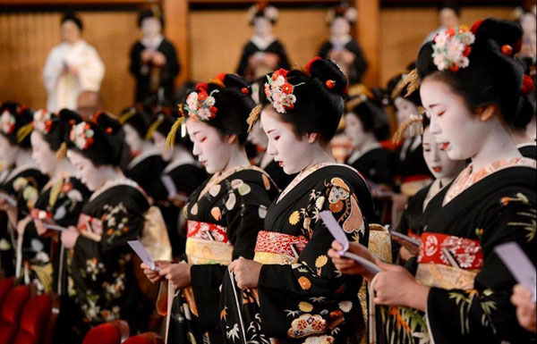 京都花街新年开业仪式 歌舞伎当众宣誓-歌舞伎