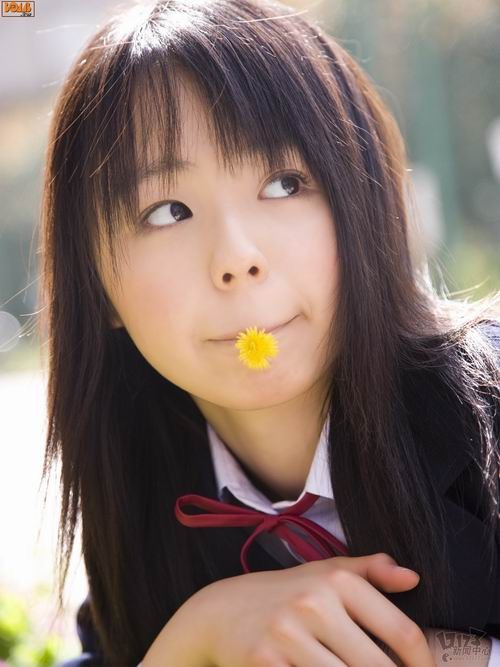 单身屌丝看过来!情人节美女极品香唇的<em>诱惑</em>_宁