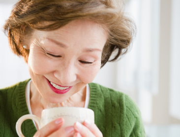 老年人养生谨记早晨勿空腹喝茶(图)-空腹,老年
