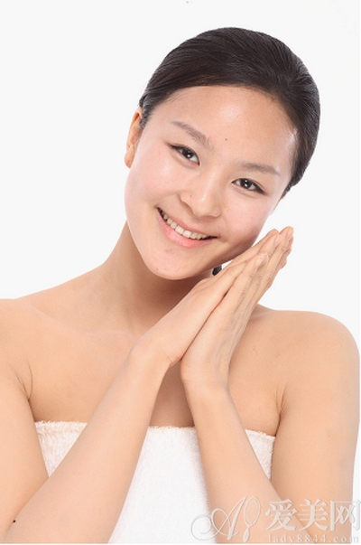 [图片]<em>头发毛囊</em>被酒精伤害过 头发软化有什么伤