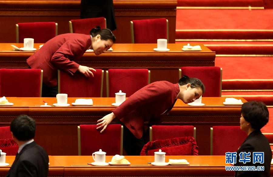 �����ᡤ������ɢ����æµ