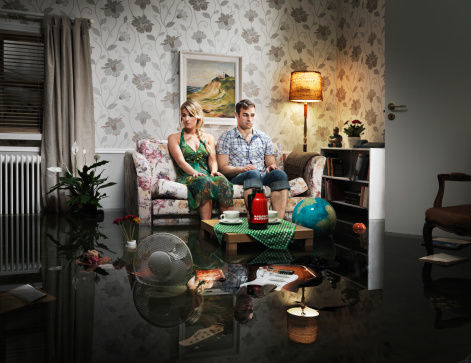 9种行为最伤夫妻感情:离婚威胁-离婚,冷战,夫妻