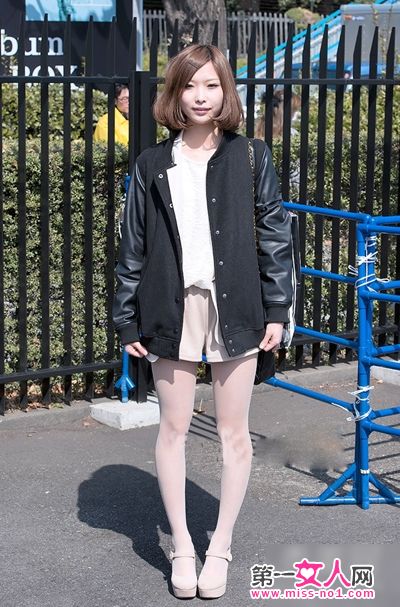 2013日本东京最新街拍 光<em>腿美女</em>混搭范儿-混搭
