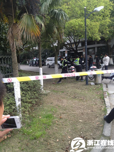 浙大城市学院被劫持女子获救 杭州拱墅公安局