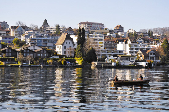 瑞士小镇 卢塞恩穿越中世纪之桥-自行车,标志性