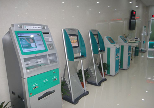 农行在农村网点内的自助终端