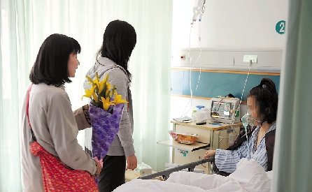 浙江第一个脱险的病人 昨日下午转入普通病房