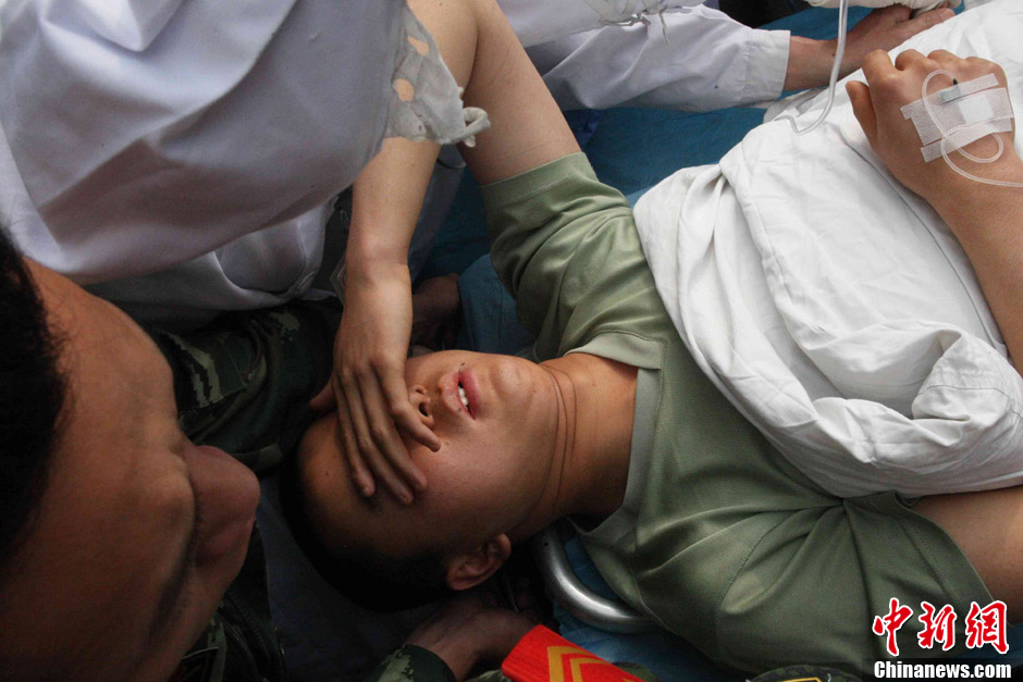 ��ͨ���������ߣ���Ԯ��Աͽ��ͨ������·��