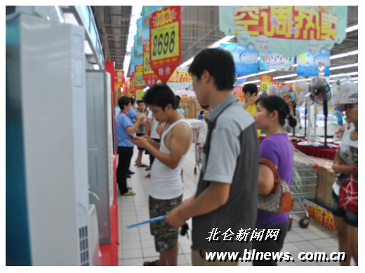温度上升,超市空调每天热卖200台-不好意思,人