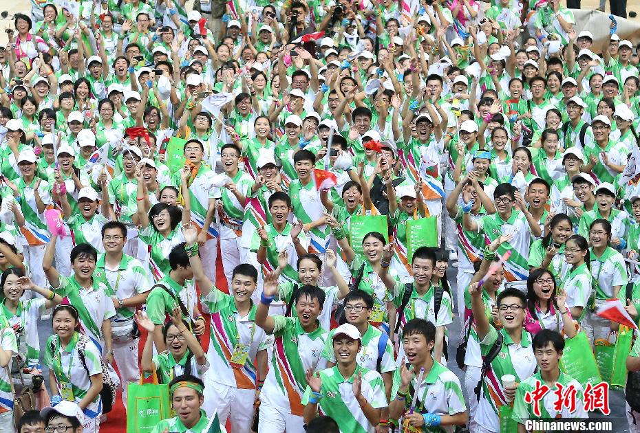 �Ͼ�������Ļʽ�����ഺ���ִ��