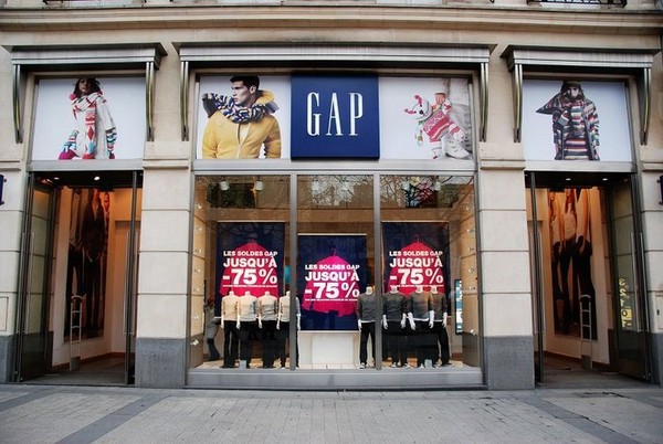 购物巴黎 香榭丽舍大街寻觅法国的味道-行摄资