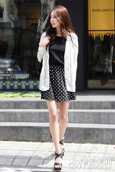 <em>开衫</em>巧搭半身裙 夏衣秋穿(组图)-半身裙,就可以