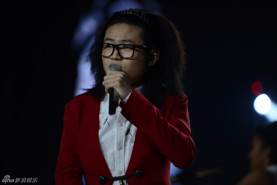 好声音金润吉夺哈林冠军 致敬伟人阿妹-张惠妹
