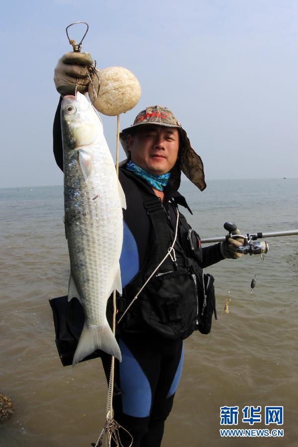 江苏赣榆:海岛钓大鱼 近百名海钓高手竞技-近百