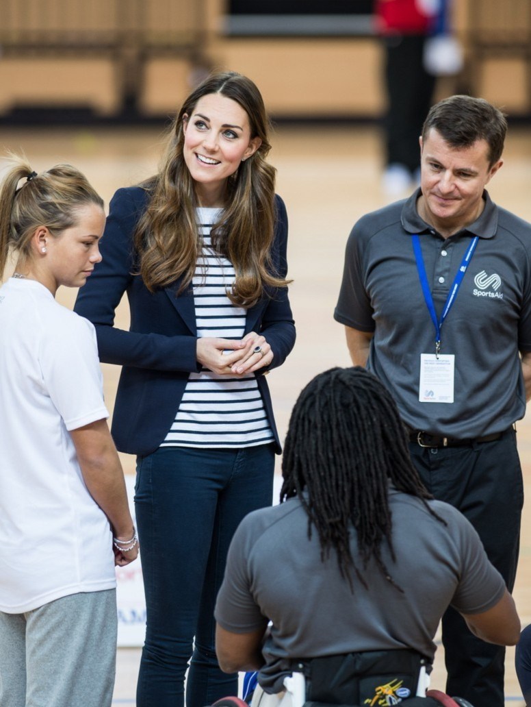 凯特王妃产后3月魔鬼瘦身(组图)-令人羡慕,奇迹