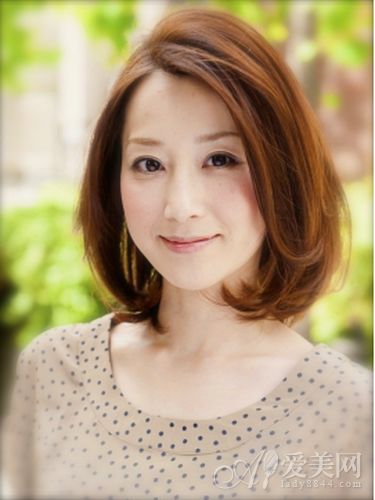 知性<em>气质中年妇女</em>靓丽<em>发型</em>(组图)-<em>中年妇女</em>,精