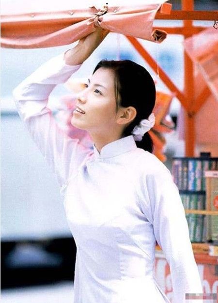 为孝顺出卖肉体 <em>越南少女</em>可悲的性契约-在一