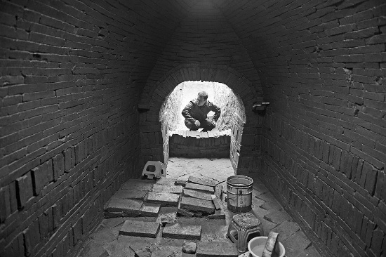 南京板桥三山村发现西晋古墓 墓主年龄73岁-雨