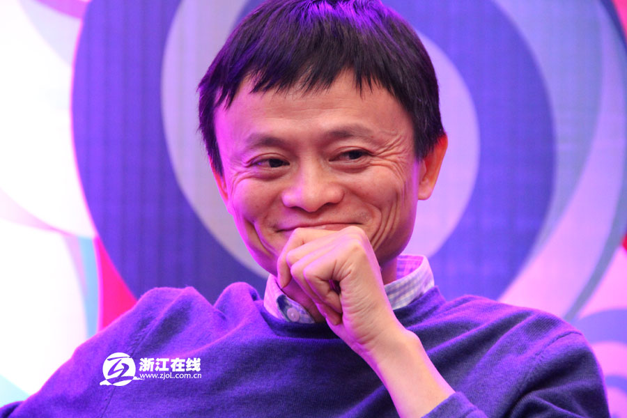 银泰武林老总_武林银泰内衣秀(2)