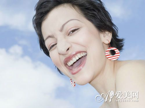 电脑辐射惹来黄褐斑 小心长斑恶习-黄褐斑,化妆