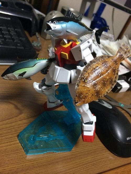 11区脑洞又开了 日本玩家高达魔改萌战第1弹-