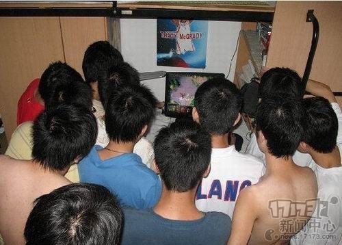 女生跟男生宿舍其实没差!这才是真正的极品玩