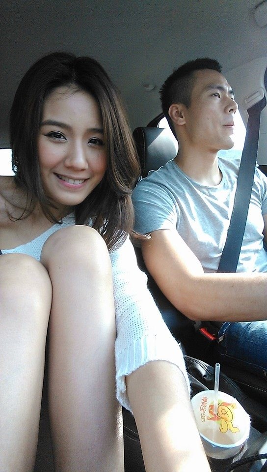 CBA场边<em>最美</em>风景 张宗宪<em>女友</em>甜美亮相(组图)-