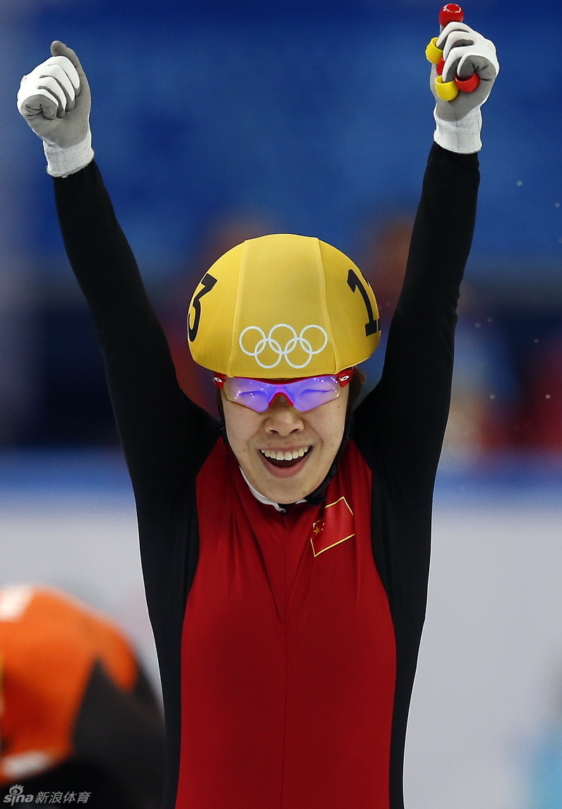 短道速滑女子1500米 周洋成功卫冕夺中国第3金