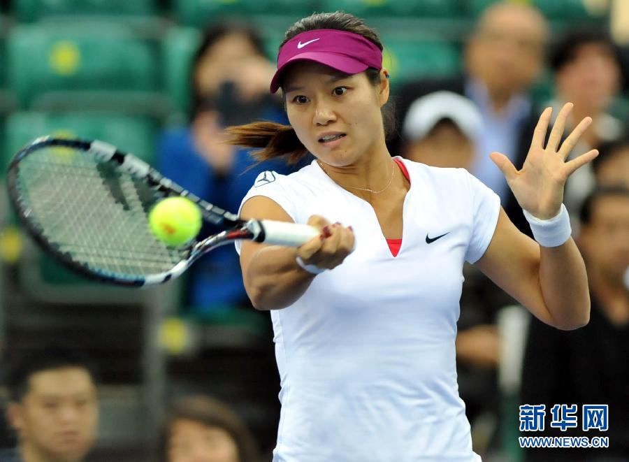 李娜亮相网球名将交锋表演赛-表演赛,斯托瑟,新