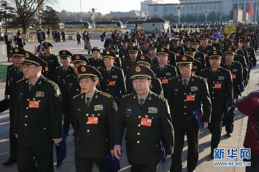 �����˴�Ļ�����ִ��찲�Ź㳡