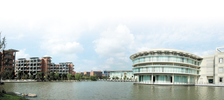 浙江万里学院学子在孝心感恩文化中成长成才