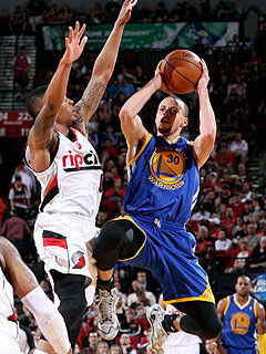 库里47分勇士加时惜败 开拓者获胜季后赛对阵