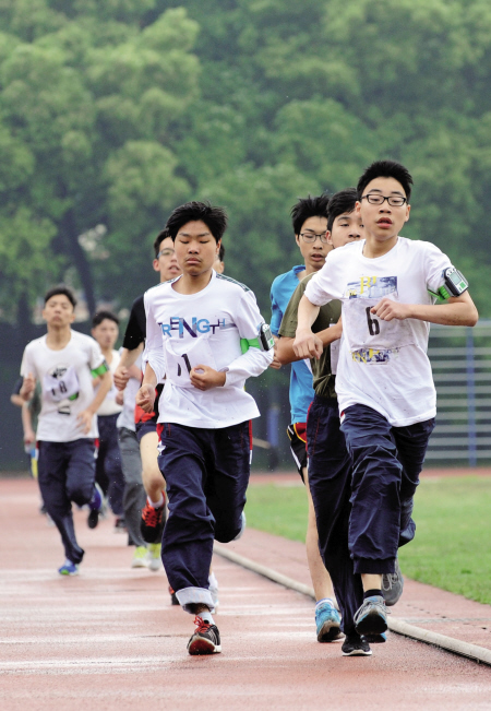 体育中考中长跑怎么练?田径名师孙剑横支招-指