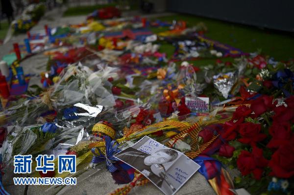 俱乐部悼念比拉诺瓦-巴塞罗那,俱乐部,主教练,