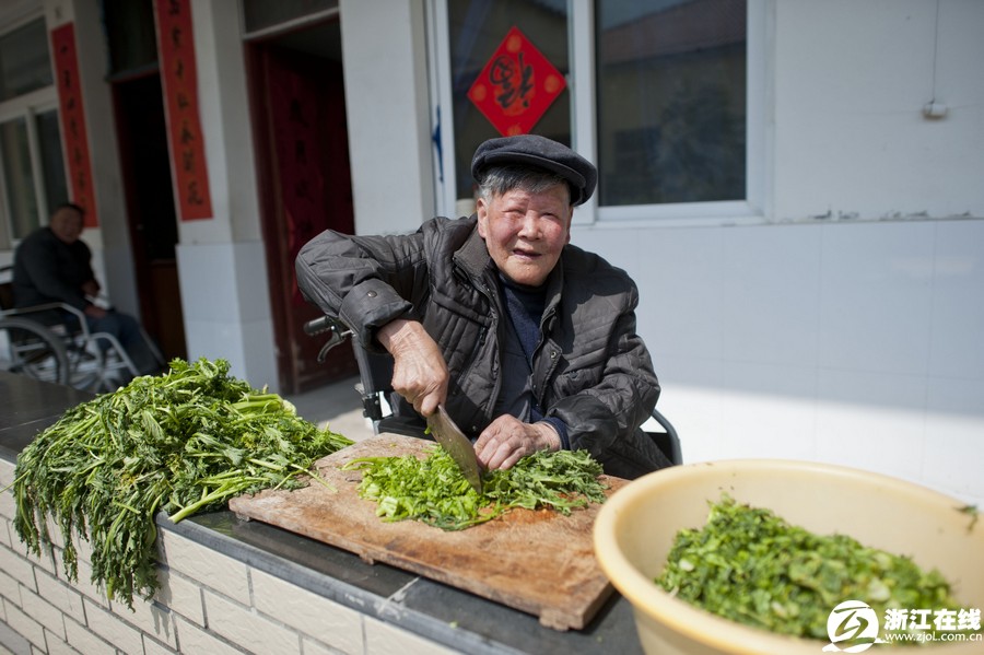 15��ҽ�ƶ��ػ�����ʮ���꣨��ͼ��