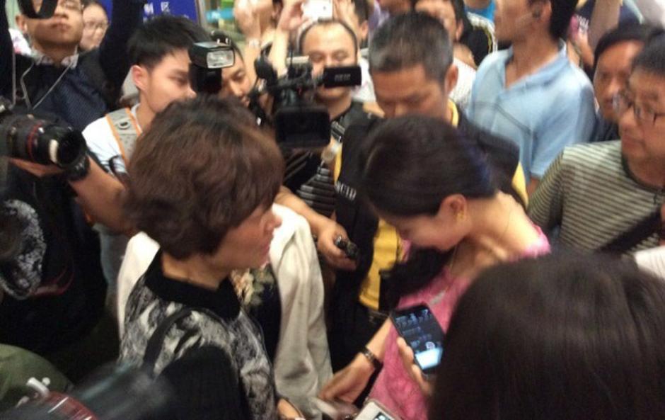 失散25年 瑞安母女重逢喜极而泣-失散,喜极而泣