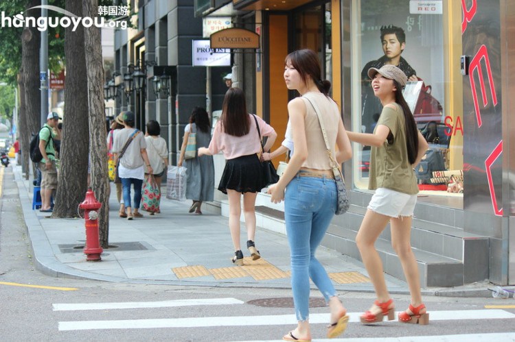 自由的她们第一集中文版 3646540_666865.jpg