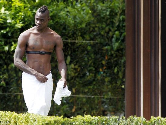 英媒列10理由英格兰必胜意大利:布冯出轨 1人防巴神