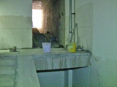 南京同一工地24小时内两人坠楼 一人死亡一人