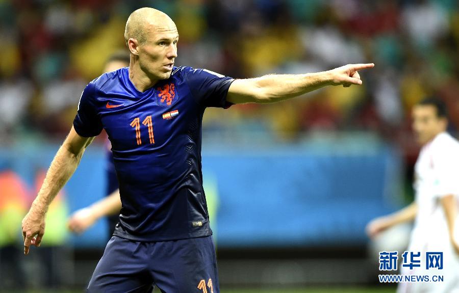 范佩西罗本各两球 荷兰5-1西班牙!-范佩西,荷兰