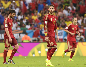 世界杯西班牙0:2不敌智利 卫冕冠军两连败出局