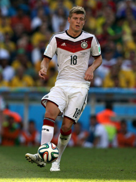 世界杯十大转会红人:皇马巴萨豪购 J罗贵到天价