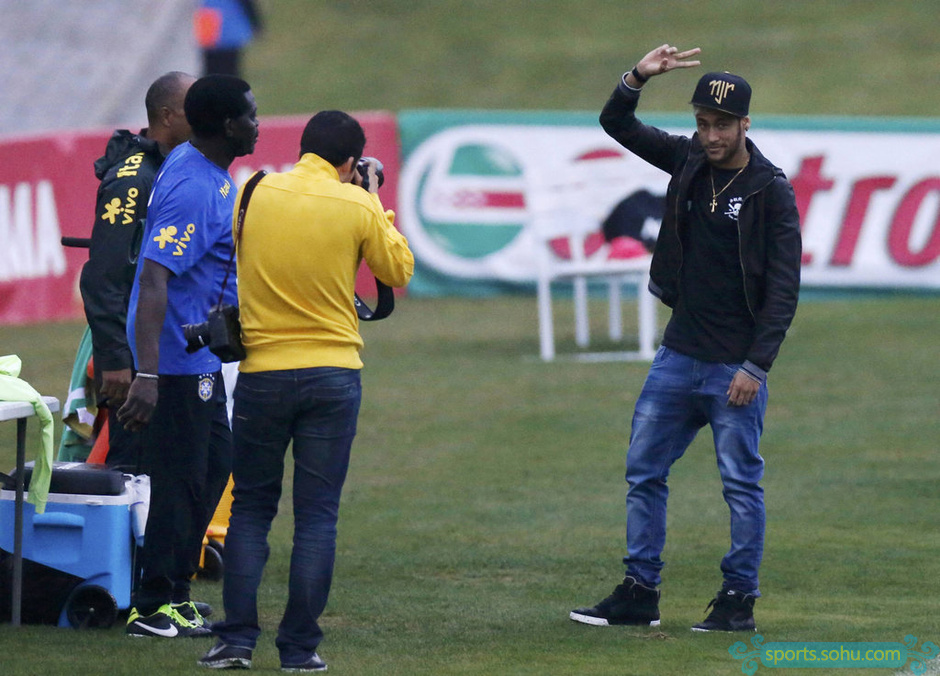 ����ͼ���������ط�����ѵ��Ӫ �����ᶯ������