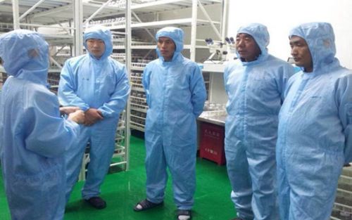 �Ϻ�Ԯ�ظɲ���չ�������ִ�ũҵ��ֲ֪ʶ��ѵ