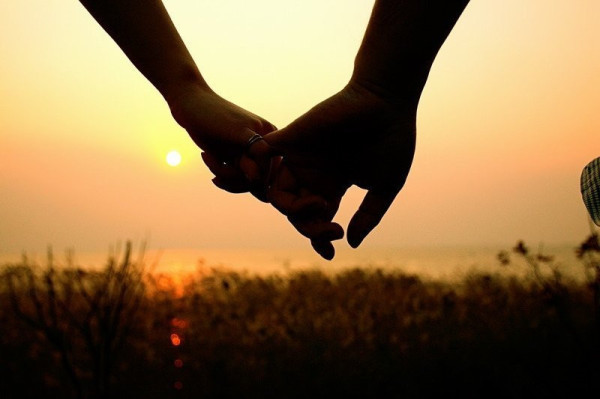 相处久了,希望都能一起走下去