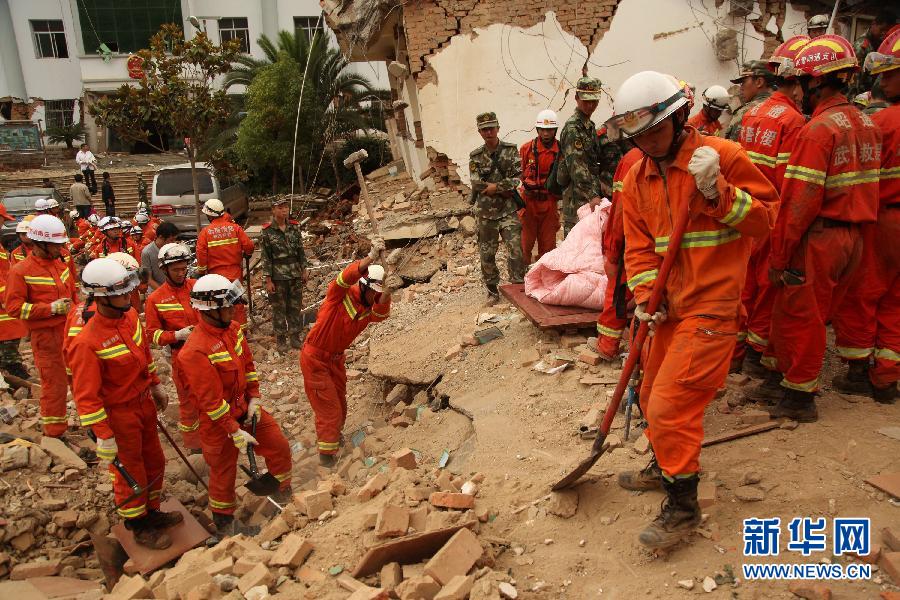 ³�������������