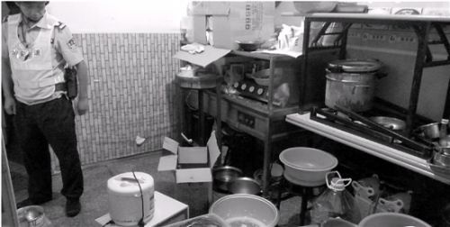 饿了么淘点点等订餐网站涉黑作坊 交钱就能上