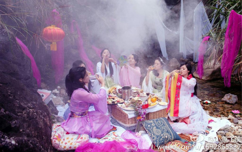 温州6女子搞创意生日趴走红网络-名,网络,主题