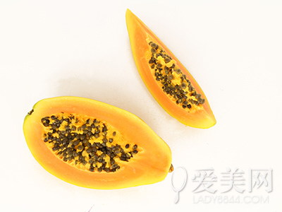 <em>脱发</em>就<em>吃</em>3类食物-<em>脱发</em>,<em>维生素</em>,<em>头发</em>,菠菜,代表-