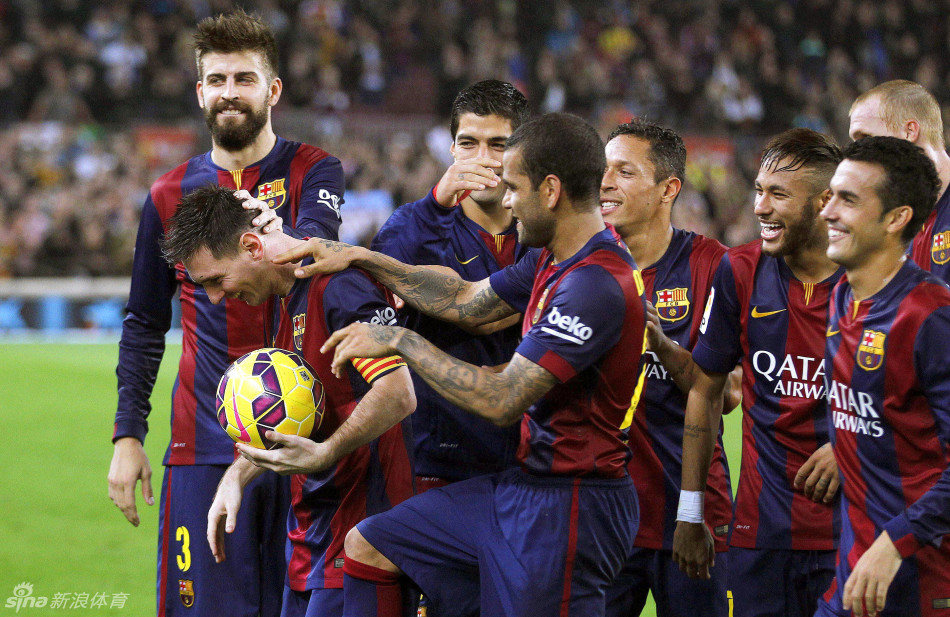 致敬梅西!致敬西甲史上第一!253球射手王!-梅西